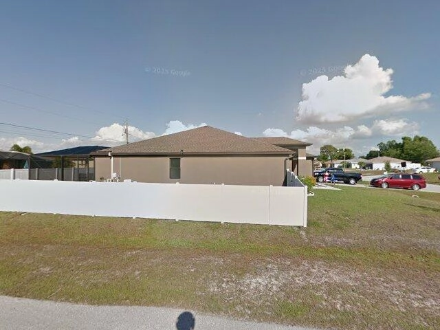 House image located at Cape Coral, FL 33991