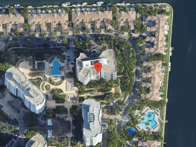 House image located at Miami, FL 33180