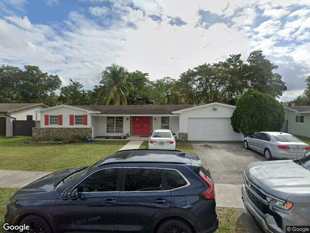 House image located at Miami, FL 33183