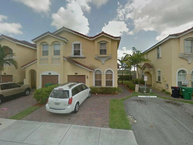 House image located at Miami, FL 33185