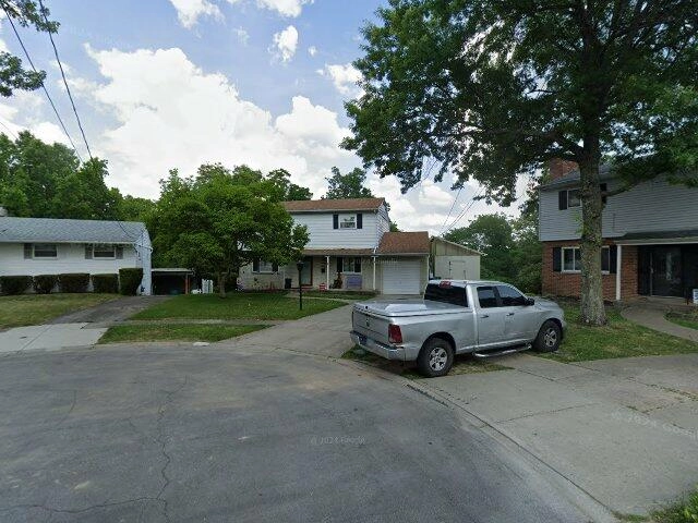 House image located at Cincinnati, OH 45239