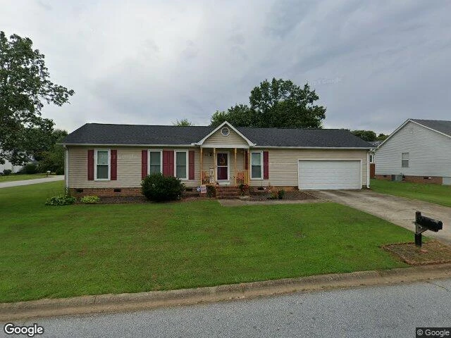 House image located at Simpsonville, SC 29681