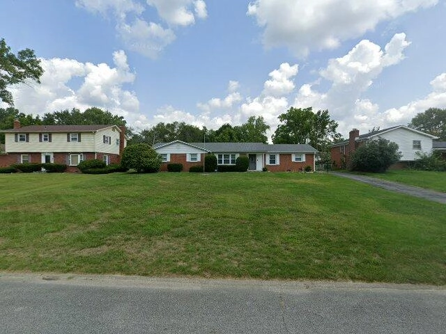 House image located at Indianapolis, IN 46226