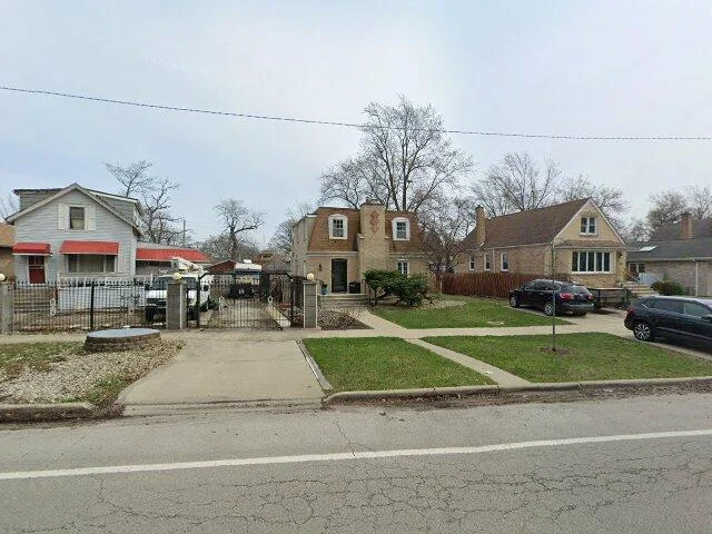 House image located at Chicago, IL 60643
