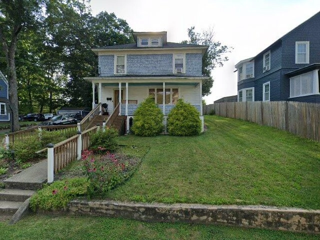 House image located at Norwich, CT 06360