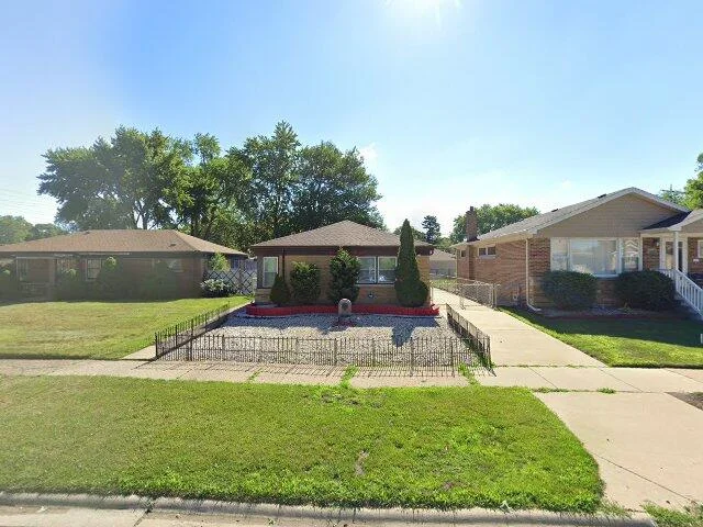 House image located at Chicago, IL 60633