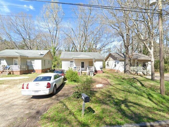 House image located at Lagrange, GA 30241