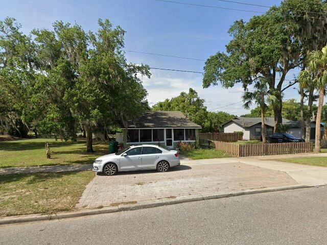 House image located at Eustis, FL 32726