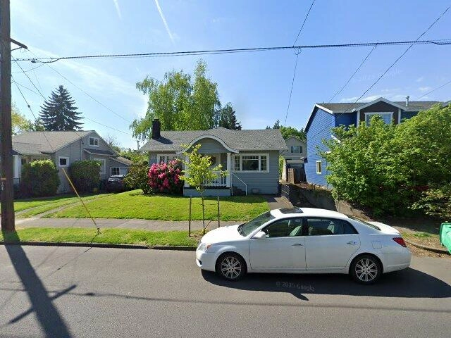 House image located at Portland, OR 97211