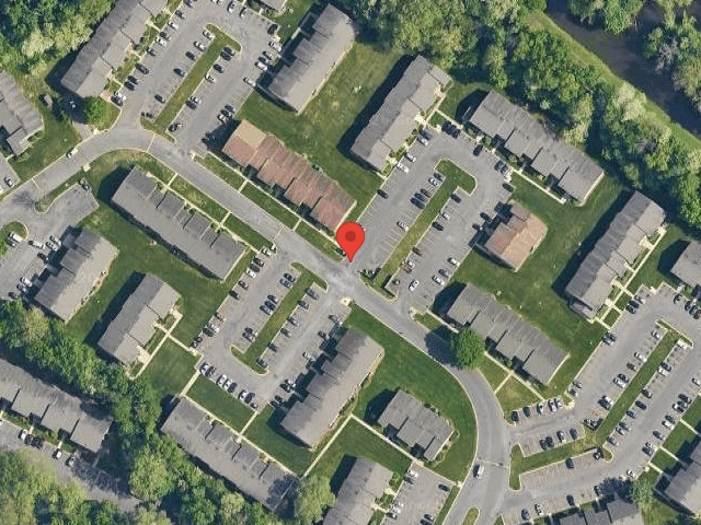 House image located at Mchenry, IL 60051