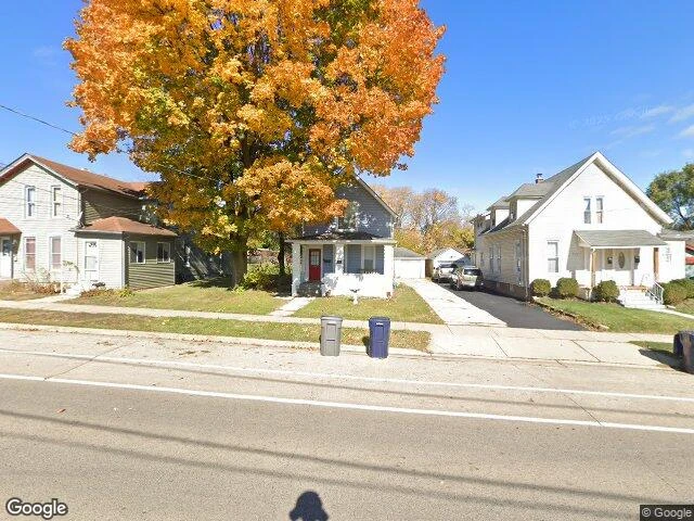 House image located at Elgin, IL 60123