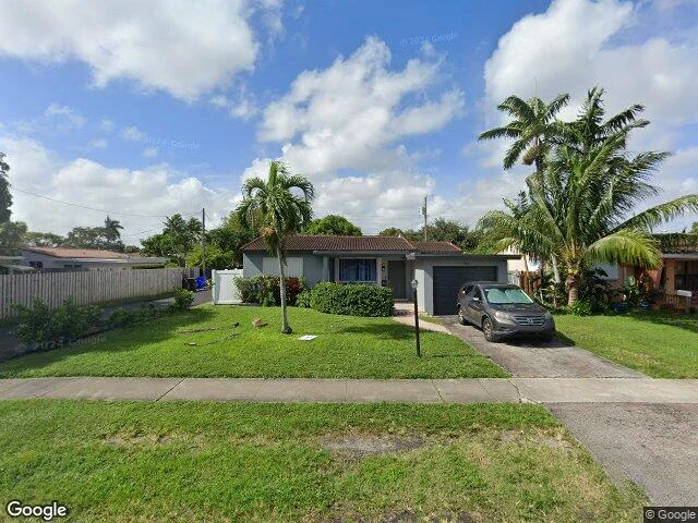 House image located at Hollywood, FL 33021