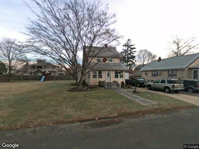 House image located at Lindenhurst, NY 11757