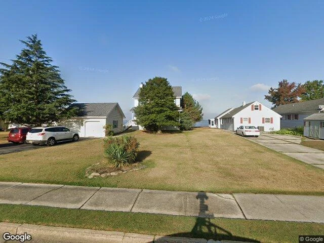 House image located at Pennsville, NJ 08070