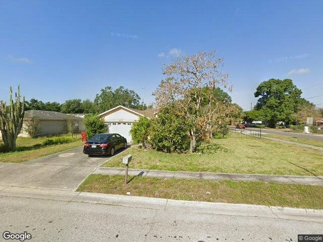 House image located at Plant City, FL 33563