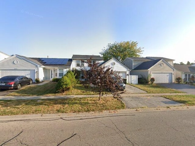 House image located at Round Lake, IL 60073