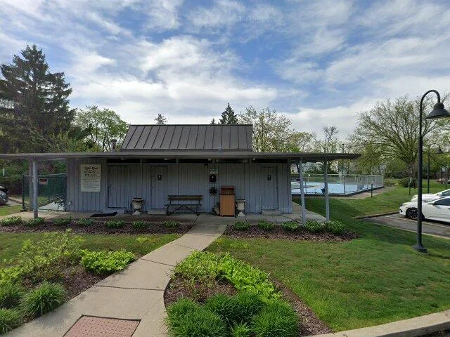 House image located at Glen Ellyn, IL 60137