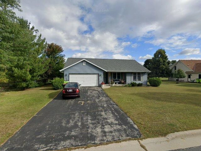 House image located at Hartland, WI 53029