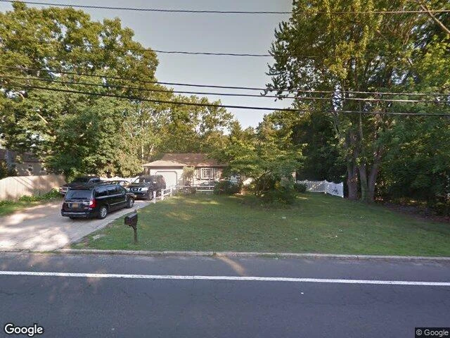 House image located at Bohemia, NY 11716