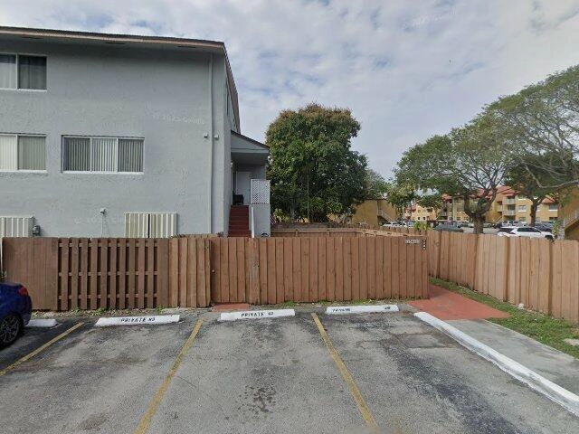 House image located at Miami, FL 33193