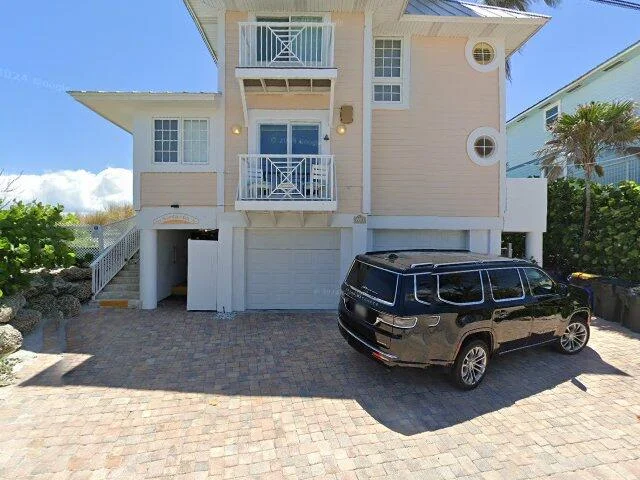 House image located at Stuart, FL 34996