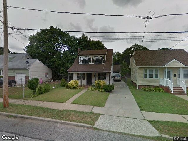 House image located at Freeport, NY 11520