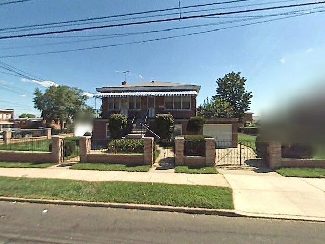 House image located at Bronx, NY 10469
