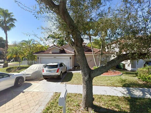 House image located at Miami, FL 33196