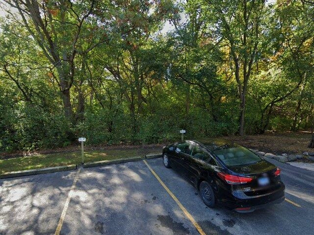 House image located at Lisle, IL 60532