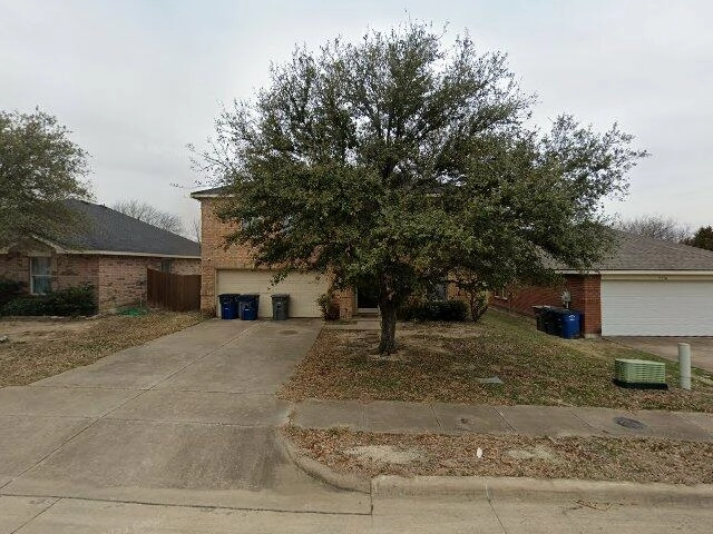 House image located at Dallas, TX 75241