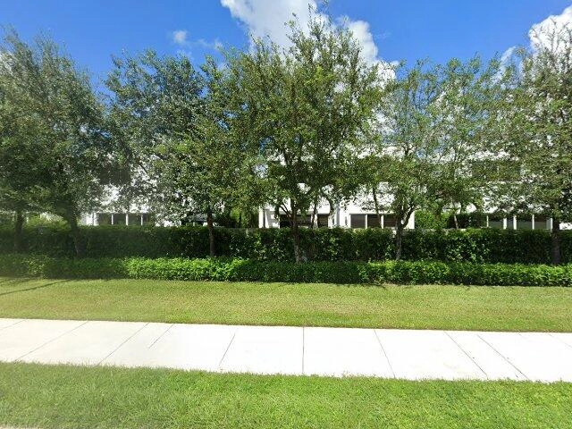 House image located at Miami, FL 33178