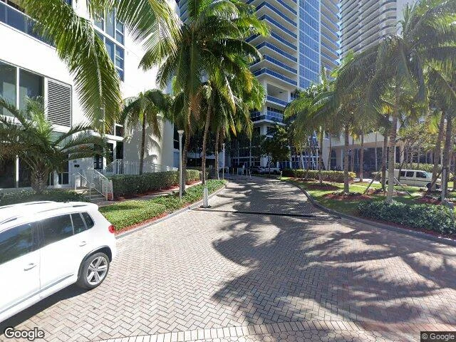 House image located at Hallandale, FL 33009