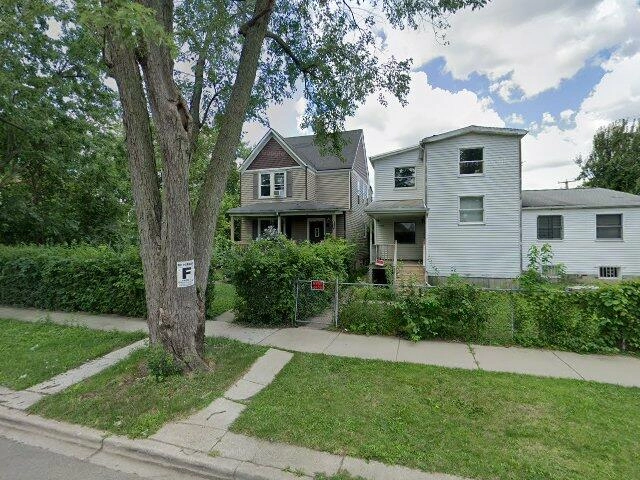 House image located at Chicago, IL 60643