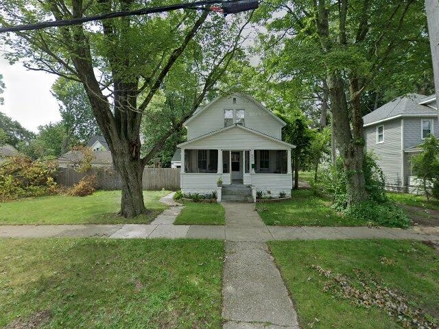 House image located at Muskegon, MI 49441