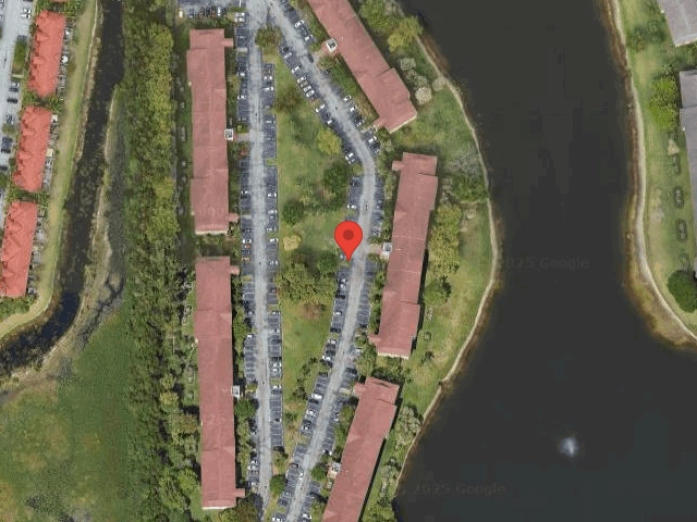 House image located at Hollywood, FL 33027