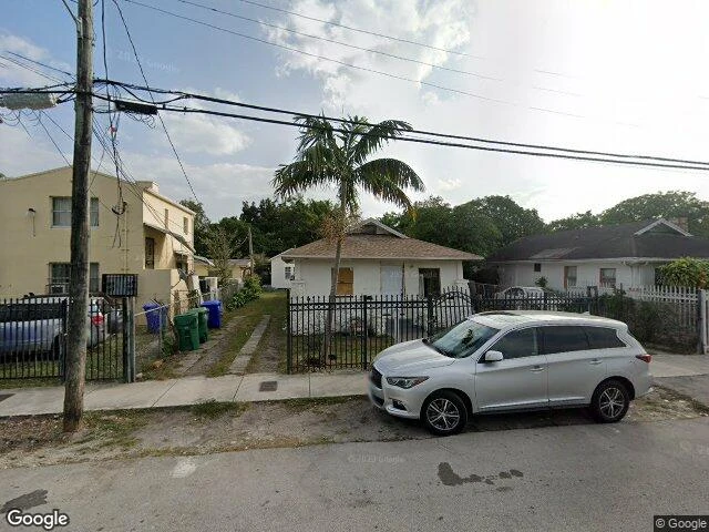 House image located at Miami, FL 33127