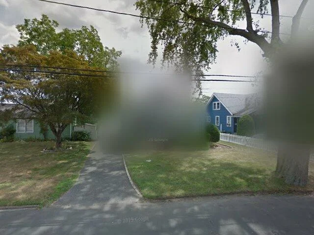 House image located at Farmingdale, NY 11735