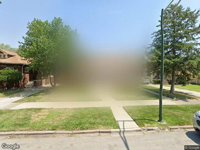 House image located at Chicago, IL 60628