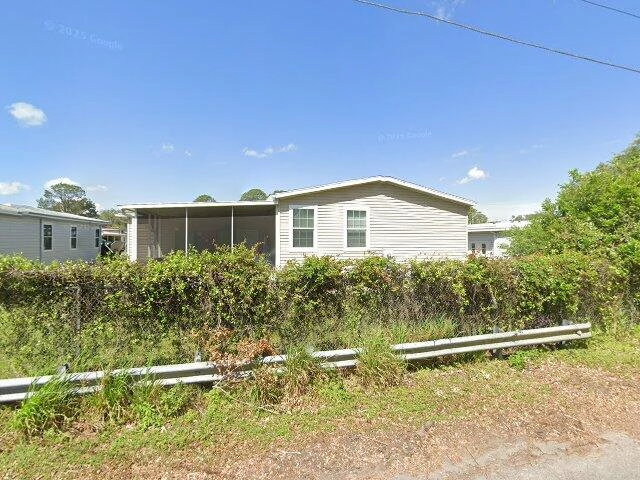 House image located at Dale, TX 78616