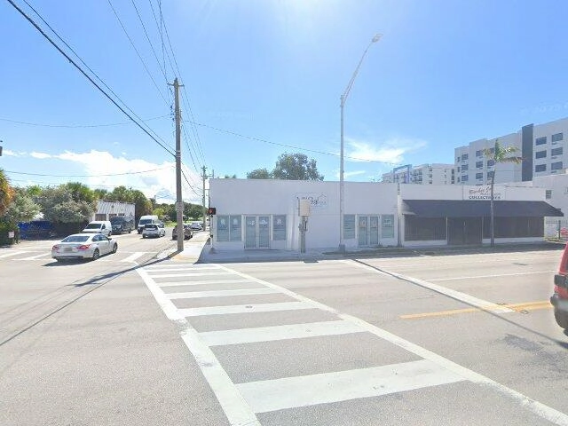 House image located at Dania, FL 33004