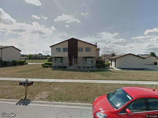 House image located at New Lenox, IL 60451