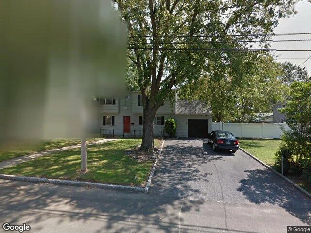 House image located at West Babylon, NY 11704