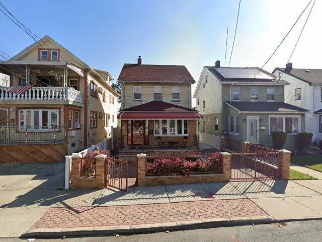 House image located at Saint Albans, NY 11412