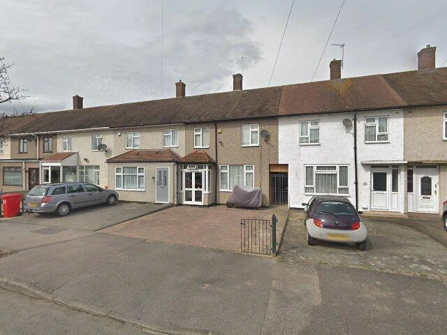 House image located at Sunnyside, WA 98944