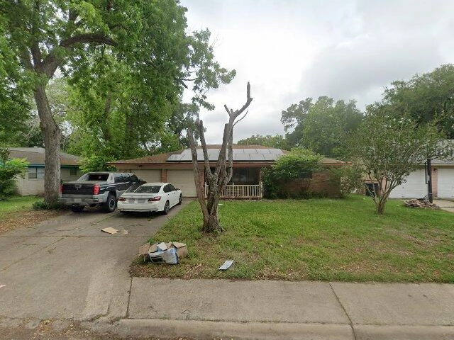 House image located at Lake Jackson, TX 77566