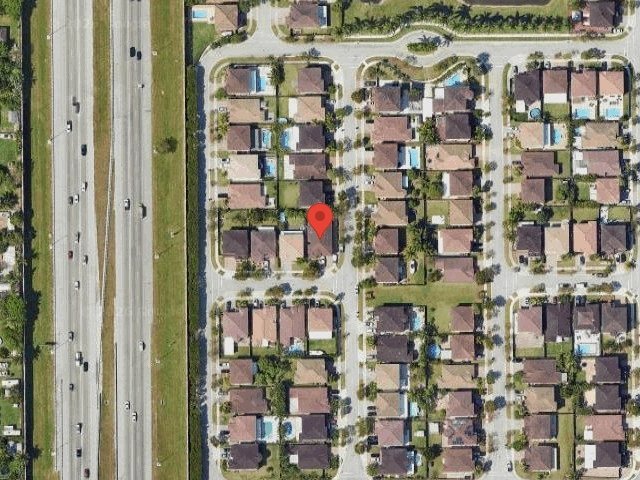 House image located at Miami, FL 33190