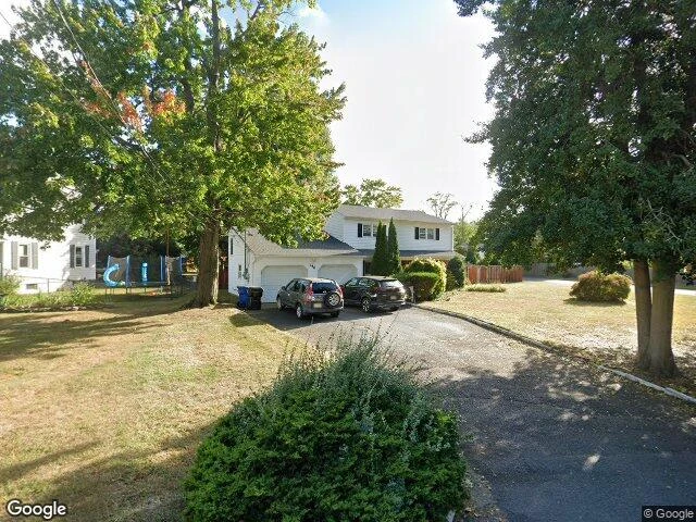 House image located at Belford, NJ 07718