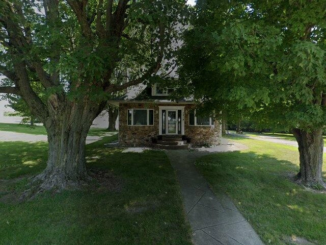 House image located at Syracuse, IN 46567