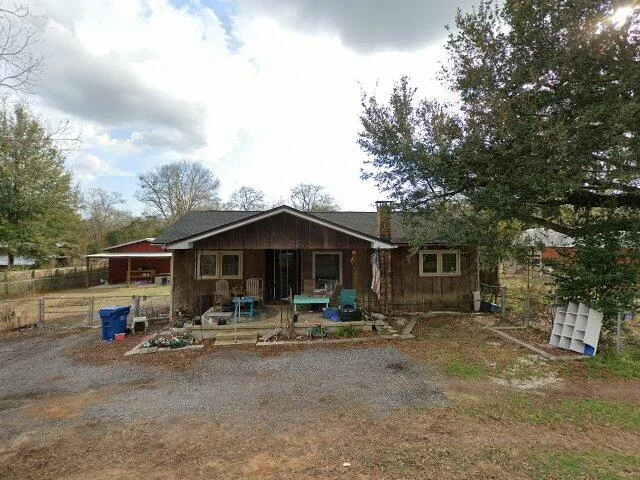 House image located at Molino, FL 32577