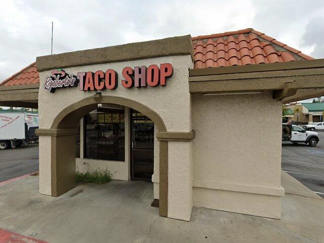 House image located at Kodiak, AK 99615